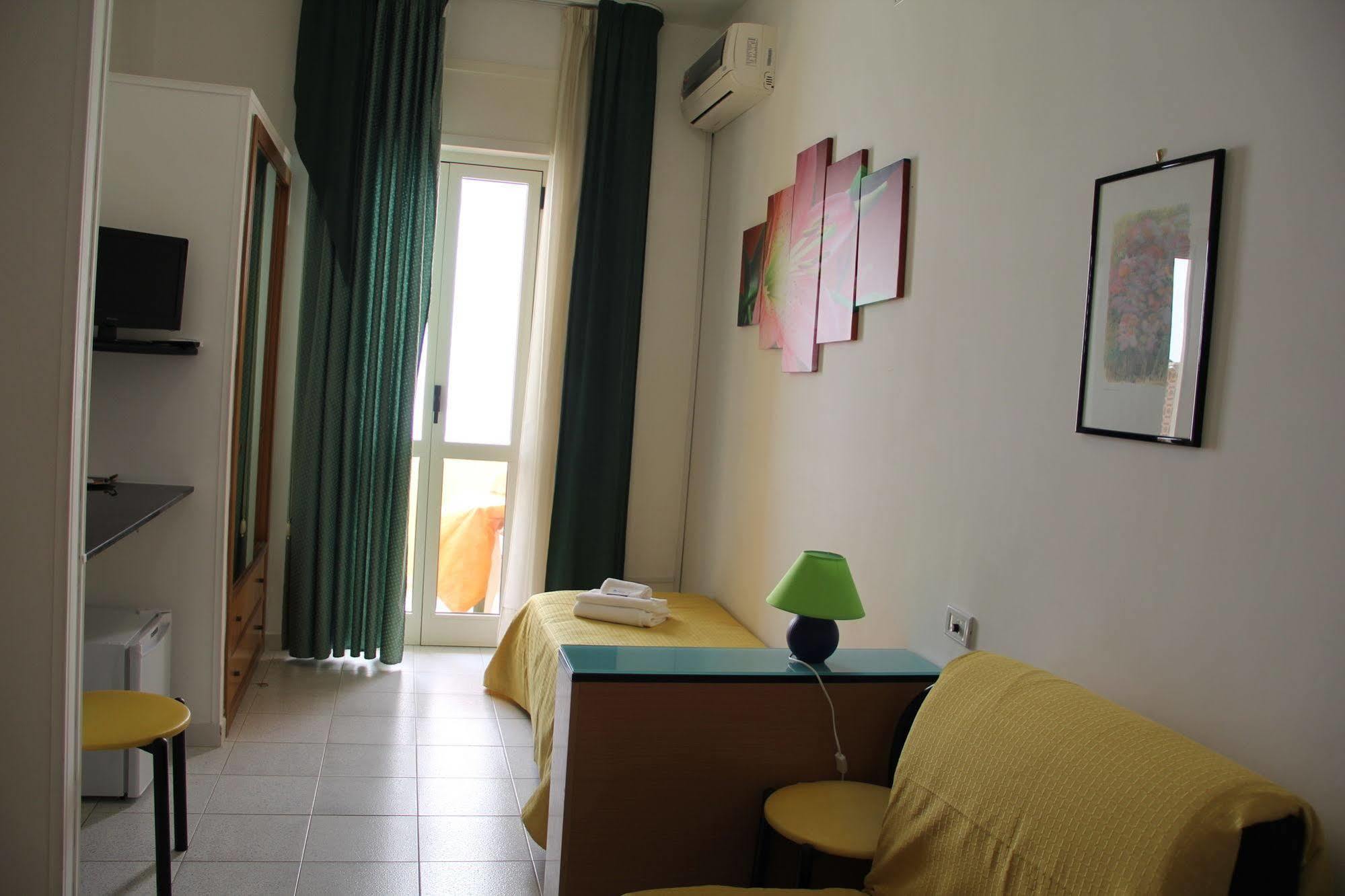 Hotel Minerva Otranto Zewnętrze zdjęcie